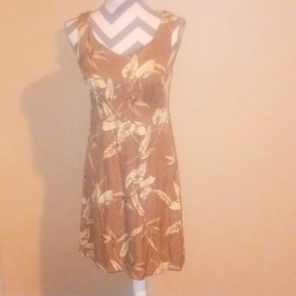 Floral Patterned Hawaiian Dress
